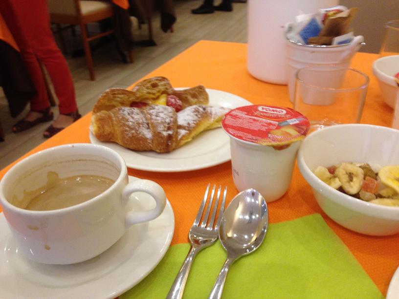 Frukost på Nuovo Del Porto